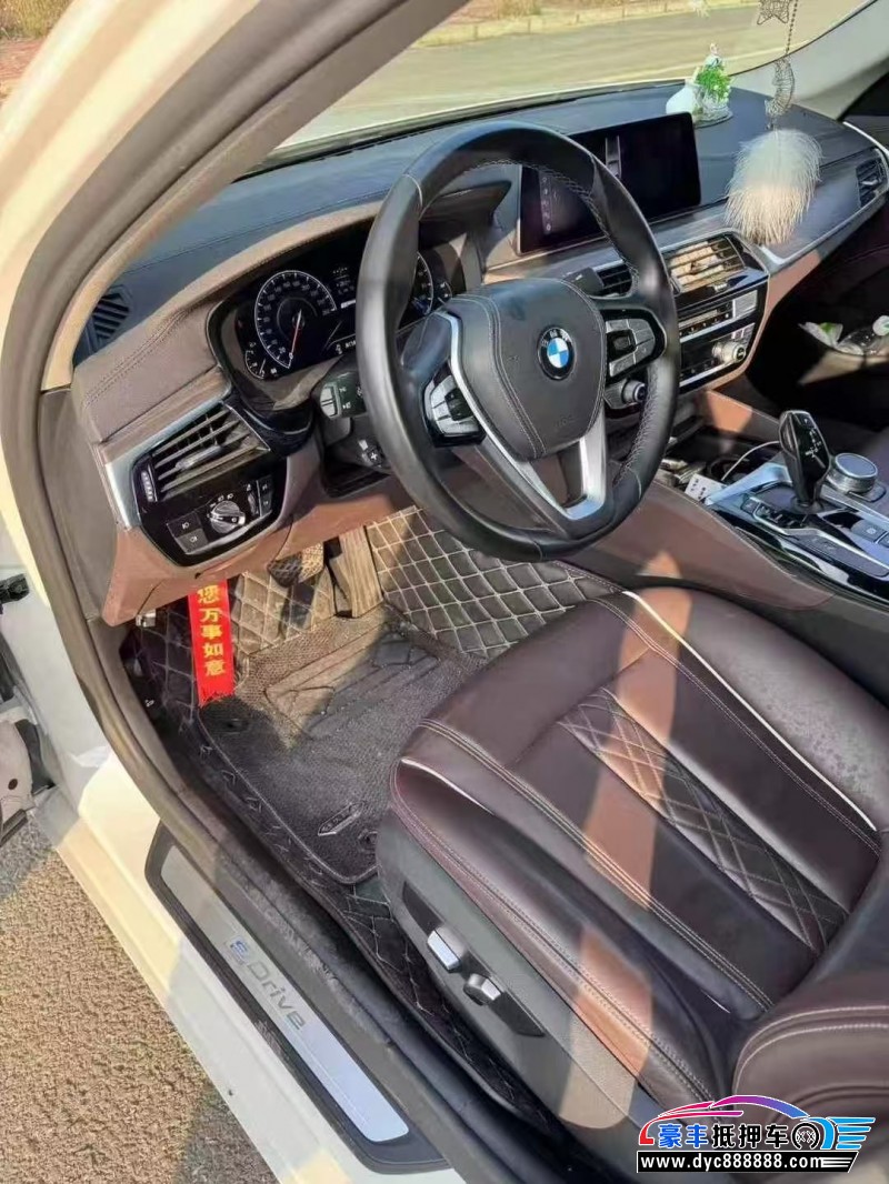 19年宝马5系轿车抵押车出售