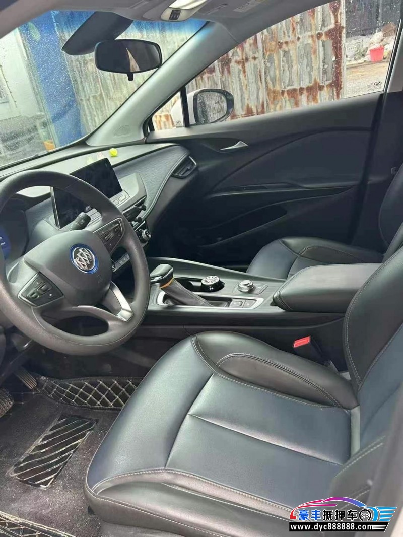 23年别克微蓝轿车抵押车出售