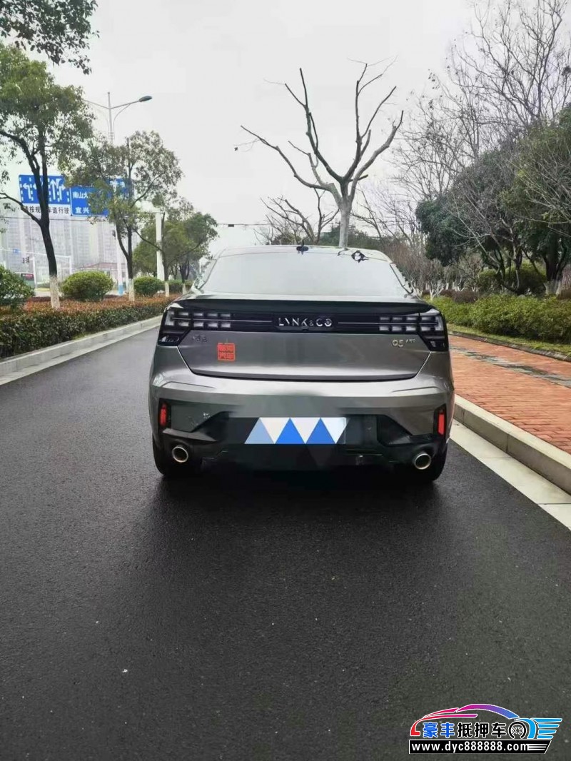 21年领克05轿车抵押车出售