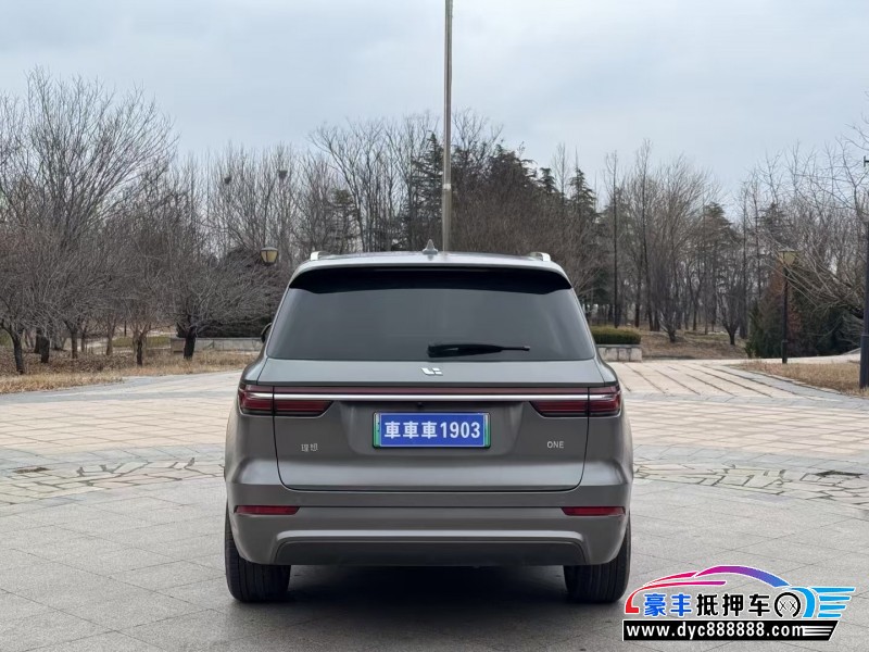 20年理想ONE轿车抵押车出售