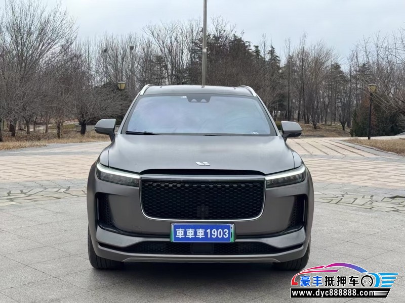 20年理想ONE轿车抵押车出售