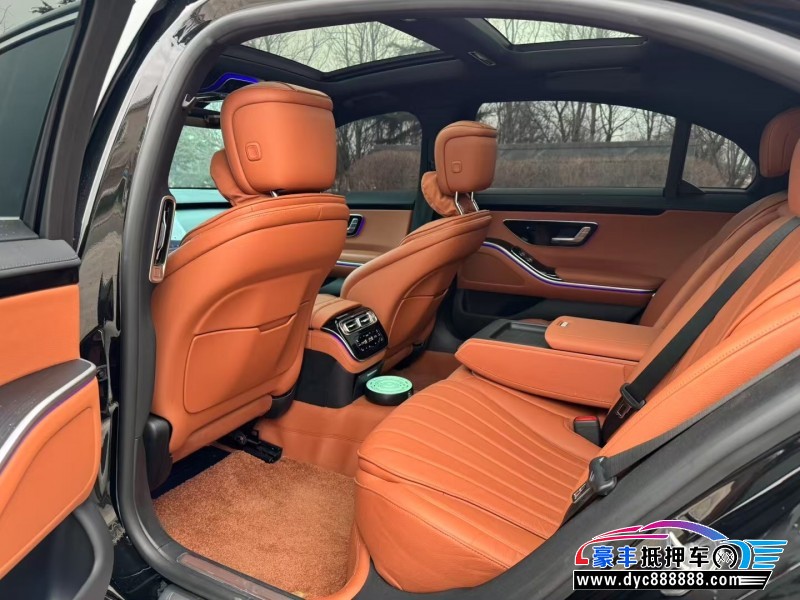 23年奔驰S轿车抵押车出售