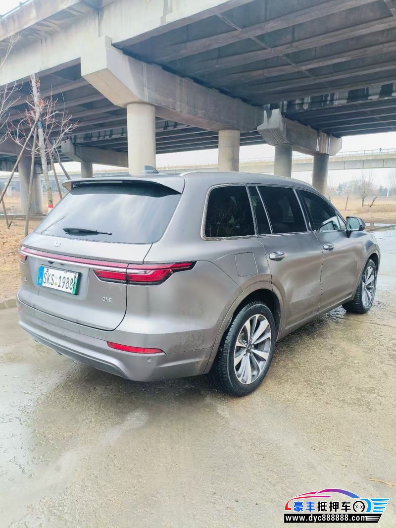 20年理想ONE轿车抵押车出售