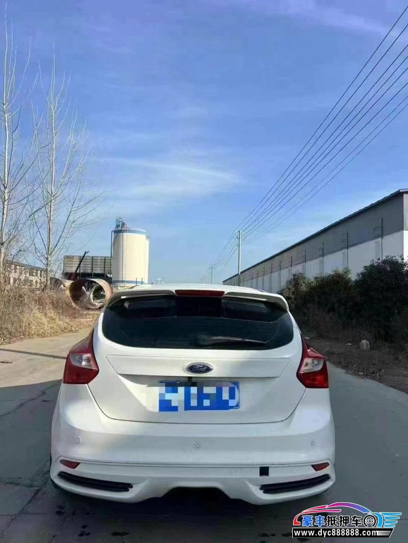 14年福特福克斯轿车抵押车出售