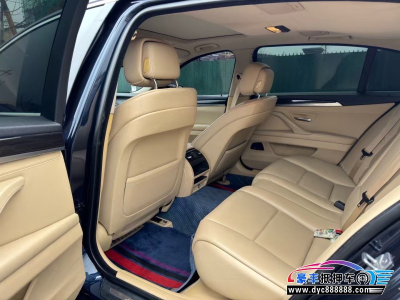 13年宝马5系轿车抵押车出售