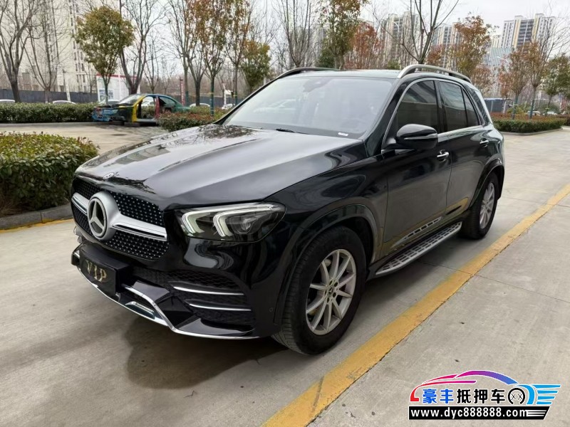 19年奔驰GLE轿车抵押车出售