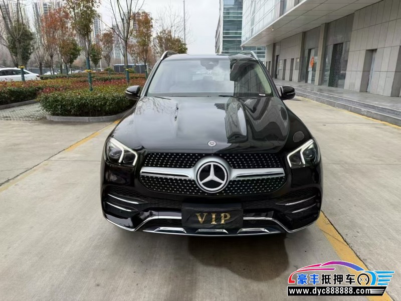 19年奔驰GLE轿车抵押车出售