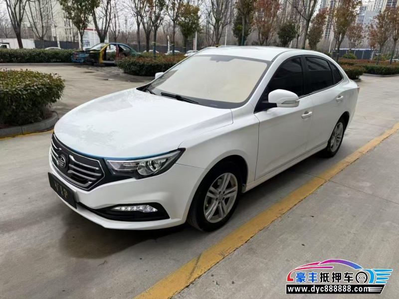 21年奔腾B30轿车抵押车出售