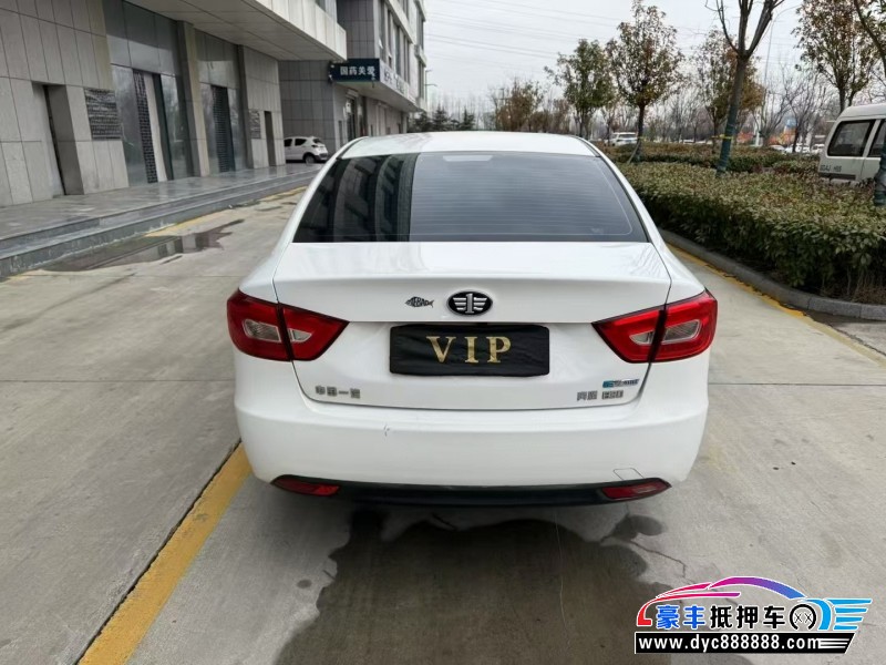 21年奔腾B30轿车抵押车出售