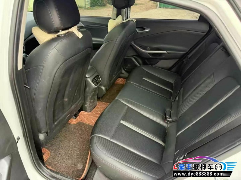 21年现代菲斯塔轿车抵押车出售