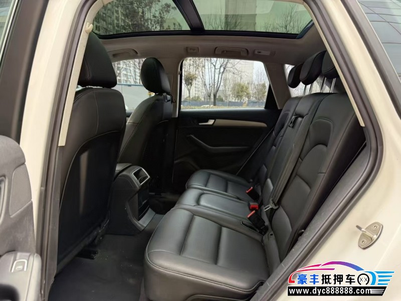 16年奥迪Q5轿车抵押车出售