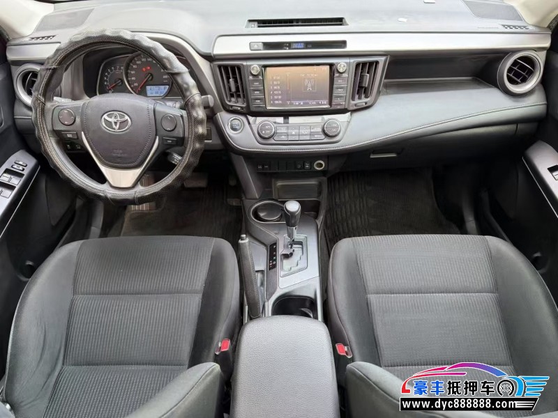 19年丰田RAV4轿车抵押车出售