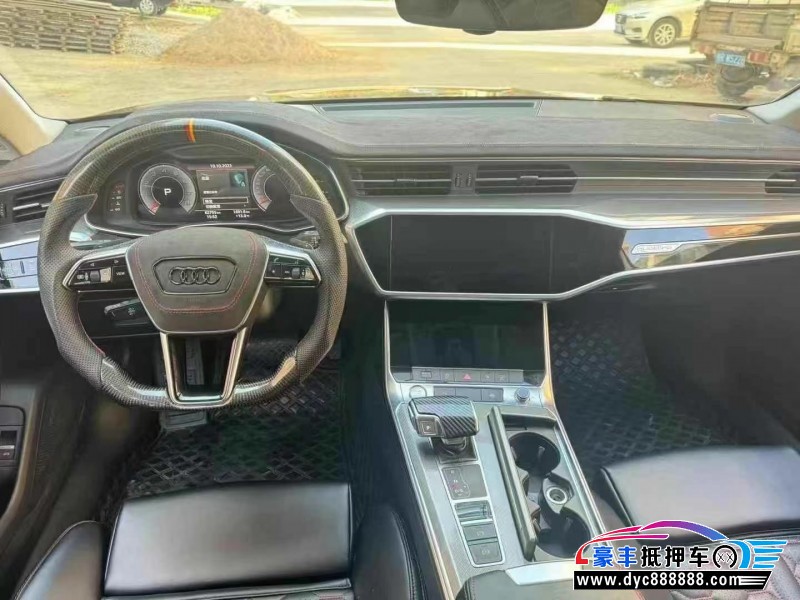 20年奥迪A7轿车抵押车出售