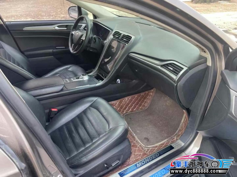 17年福特蒙迪欧轿车抵押车出售