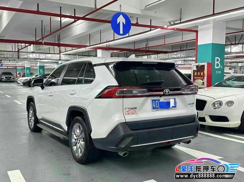 21年丰田威兰达轿车抵押车出售