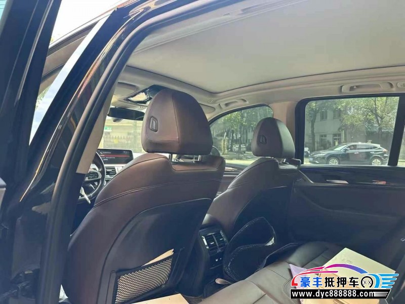 19年宝马X3轿车抵押车出售