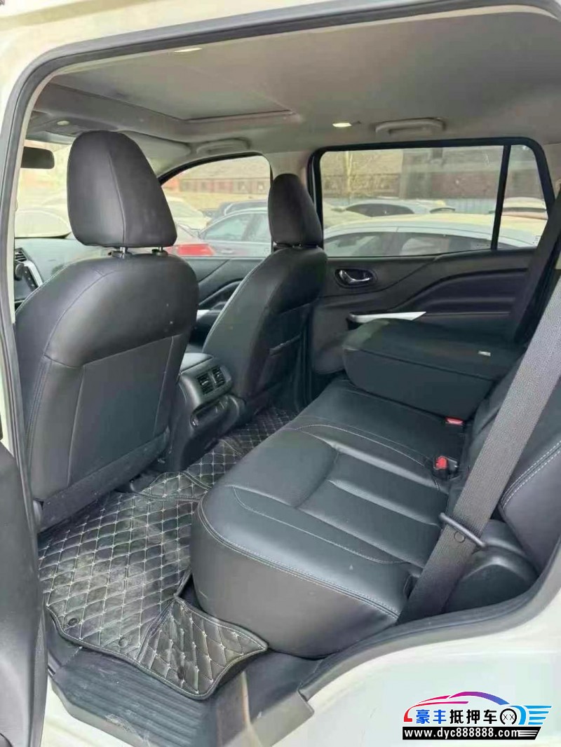 22年日产途达轿车抵押车出售