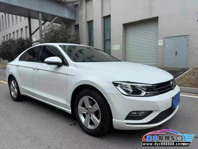 15年大众凌渡轿车抵押车出售