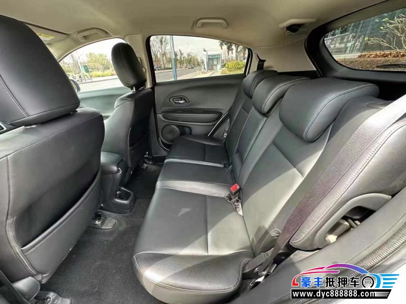 22年本田缤智轿车抵押车出售