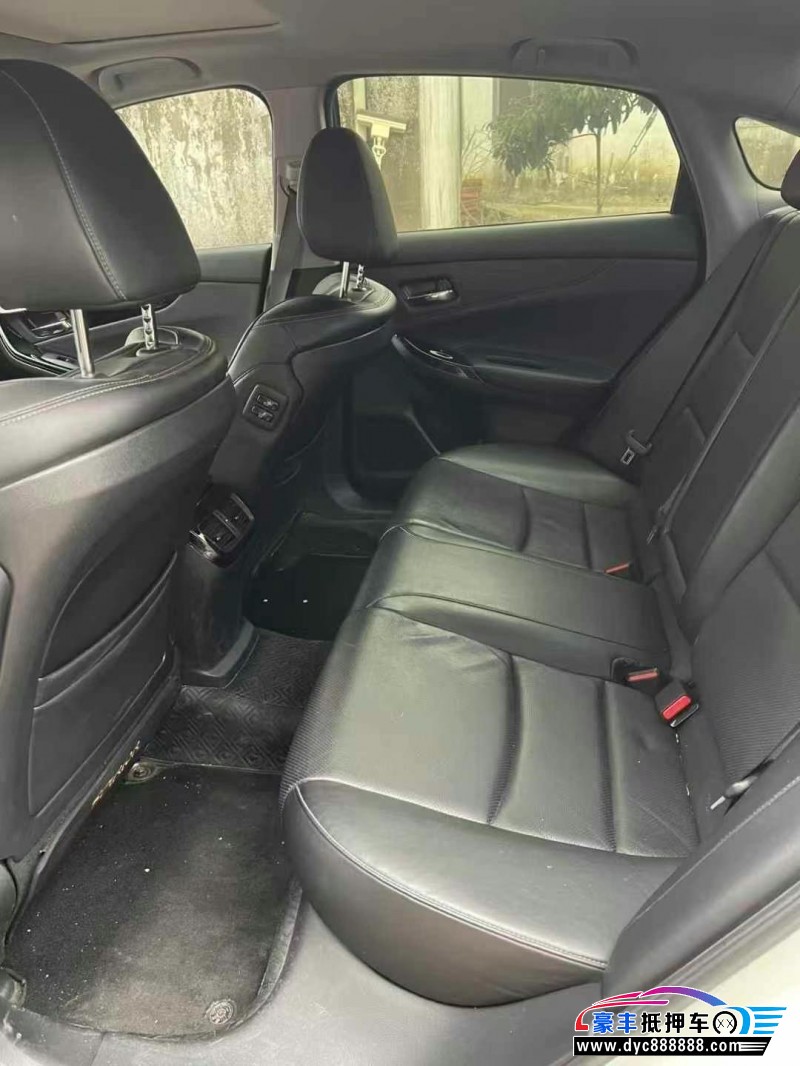 17年本田思铂睿轿车抵押车出售