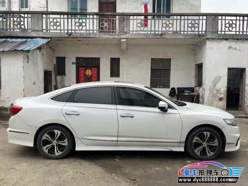 17年本田思铂睿轿车抵押车出售