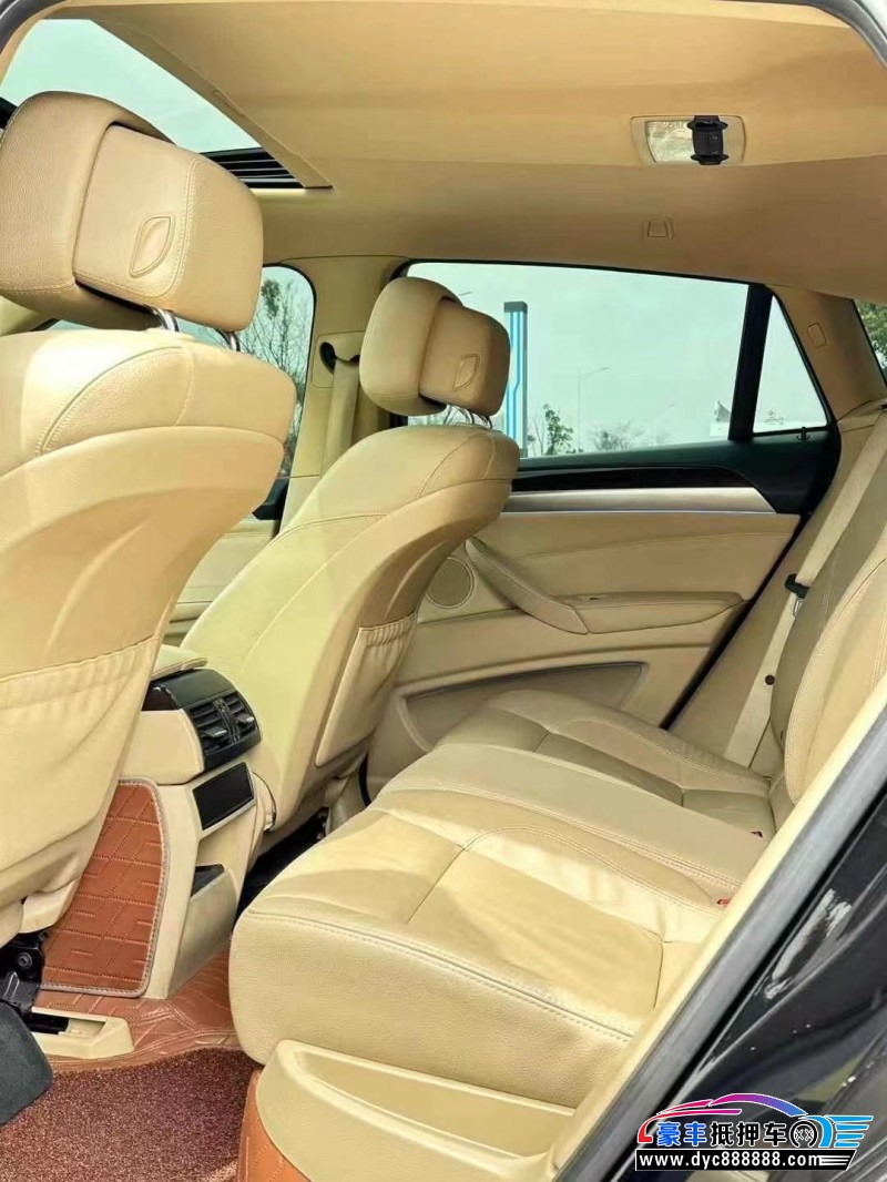 14年宝马X6轿车抵押车出售