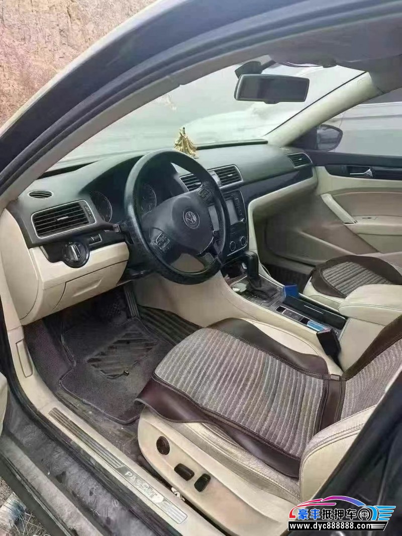 14年大众帕萨特轿车抵押车出售