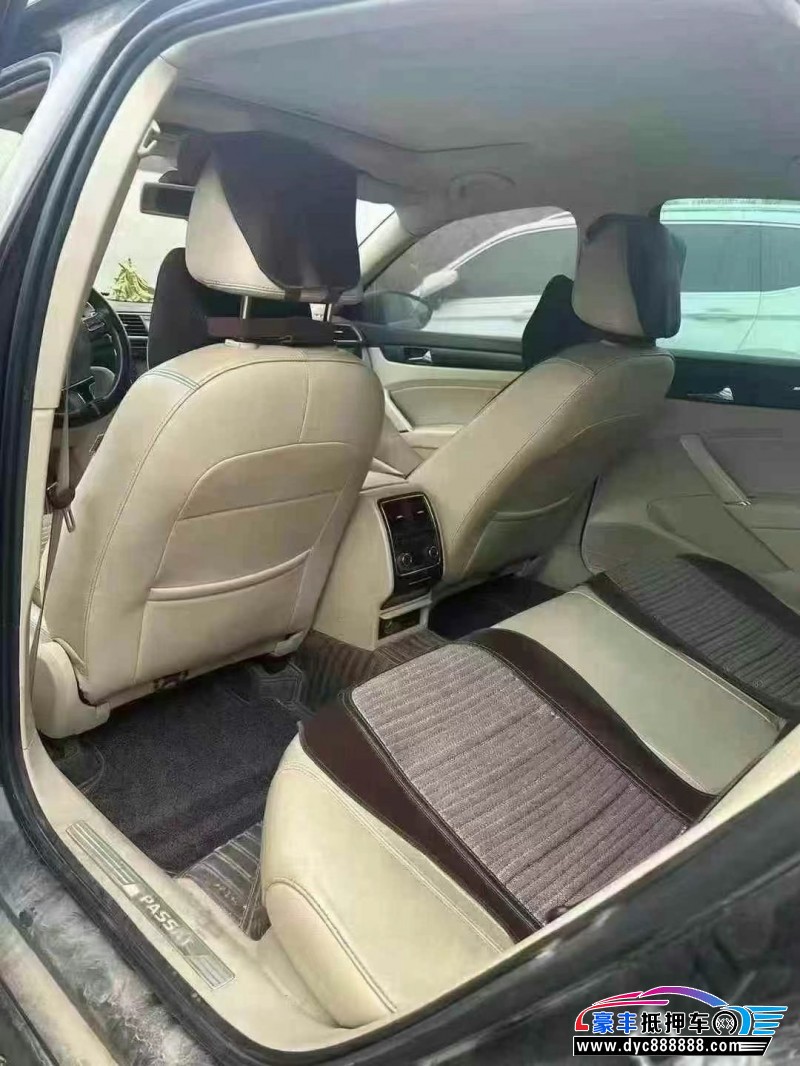 14年大众帕萨特轿车抵押车出售