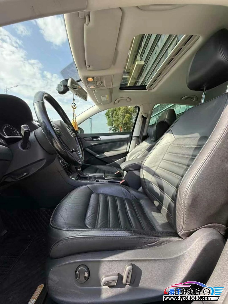 15年大众帕萨特轿车抵押车出售