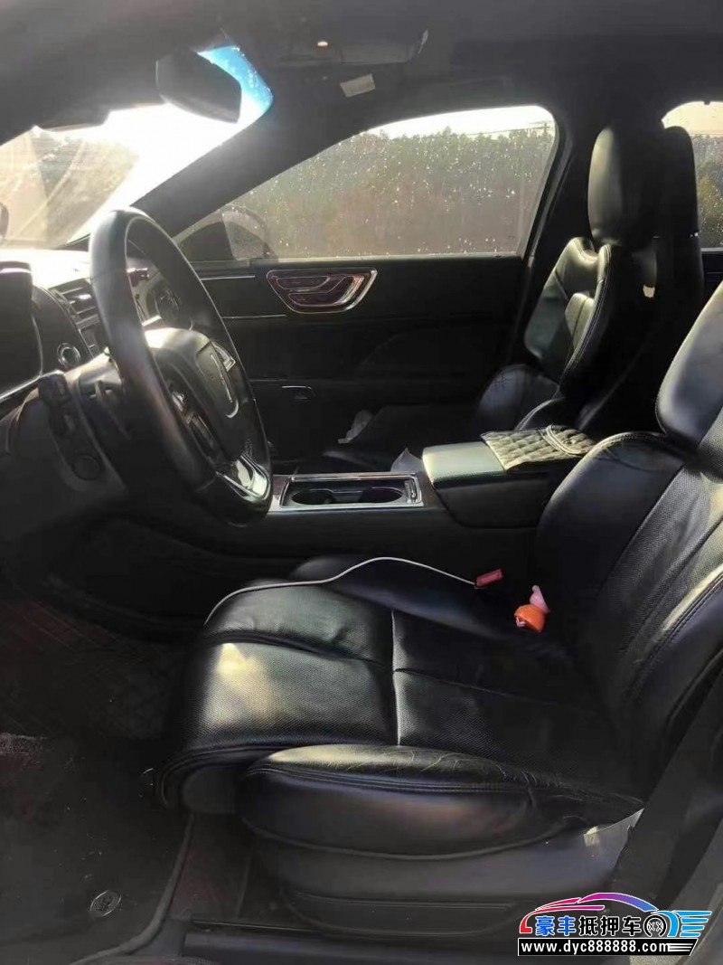 21年林肯大陆轿车抵押车出售