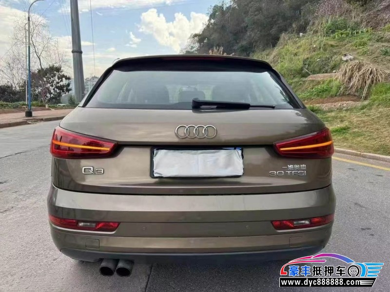 16年奥迪Q3轿车抵押车出售