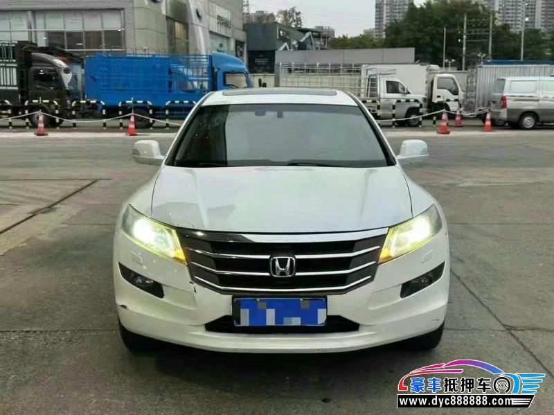 12年本田歌诗图轿车抵押车出售