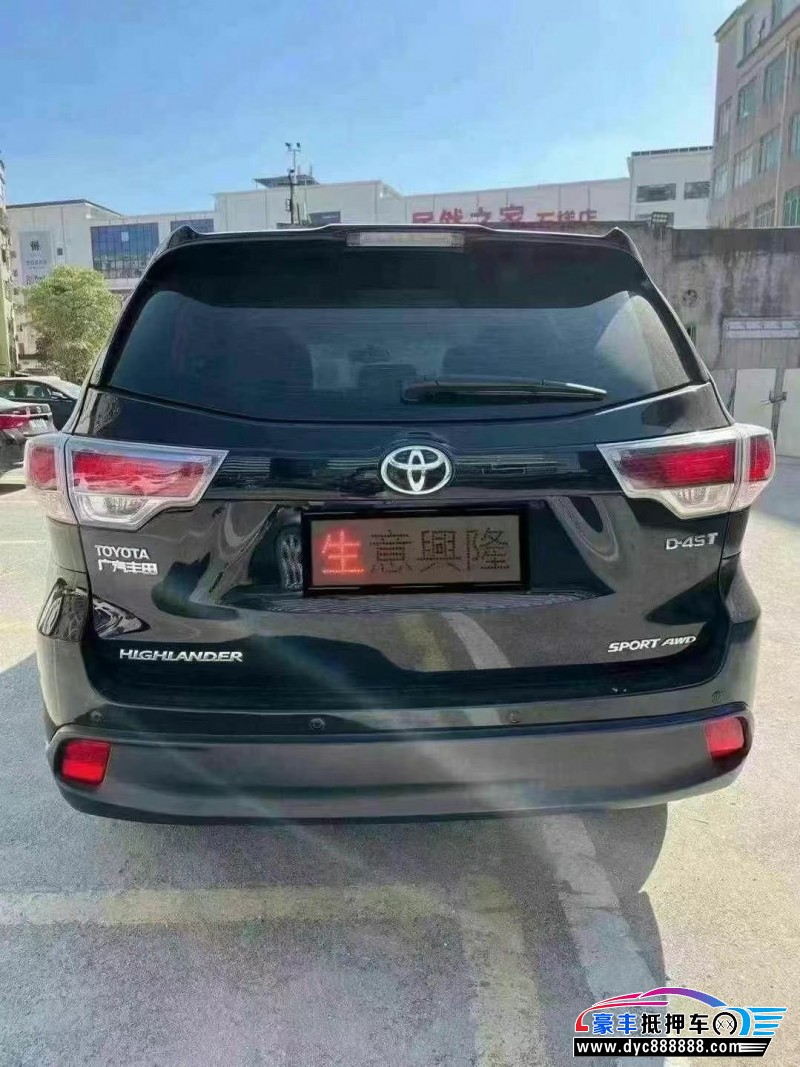 23年丰田汉兰达轿车抵押车出售