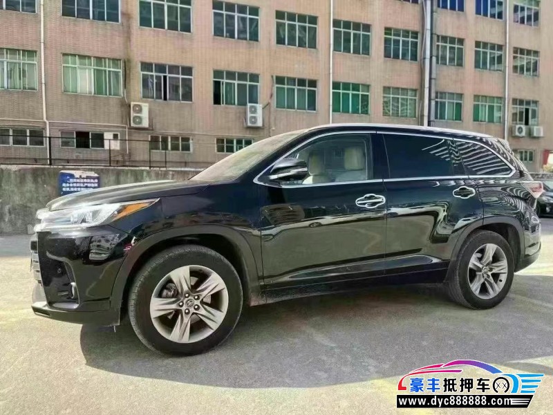 23年丰田汉兰达轿车抵押车出售