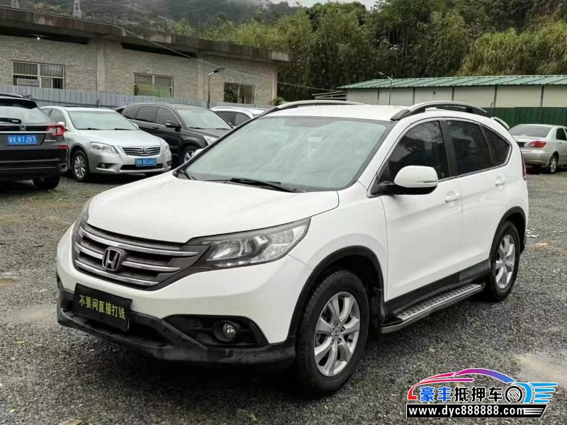 14年本田CR-V轿车抵押车出售