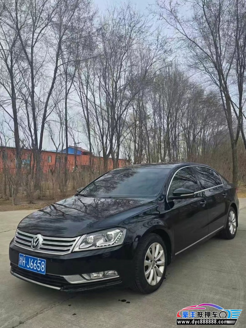 13年大众迈腾轿车抵押车出售