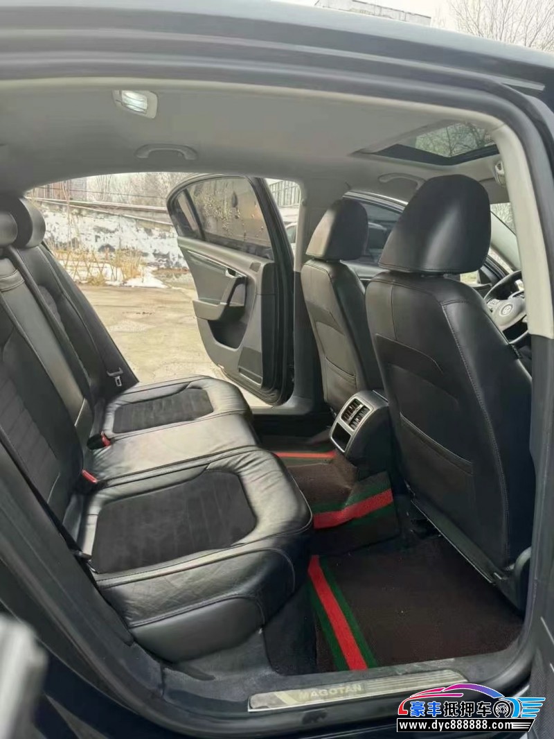 15年大众迈腾轿车抵押车出售