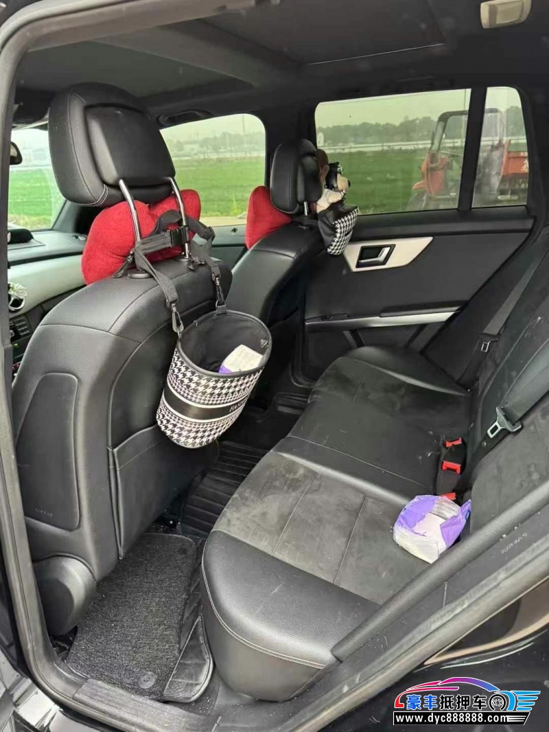 15年奔驰GLKSUV抵押车出售