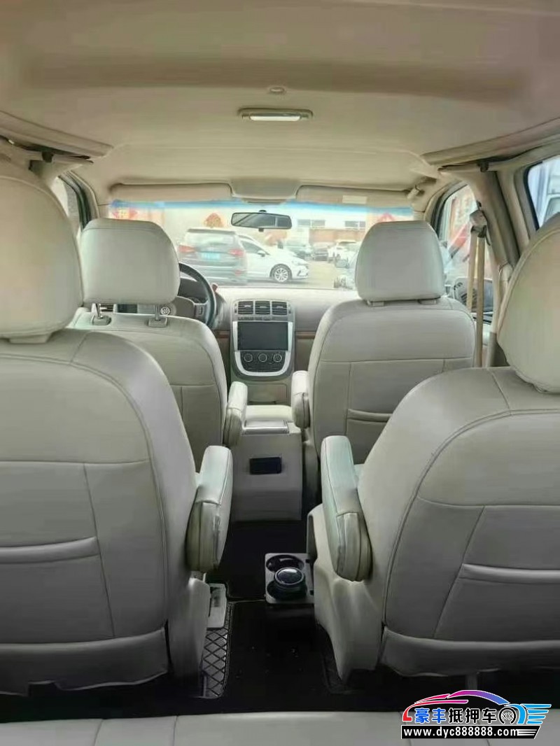 14年别克GL8轿车抵押车出售