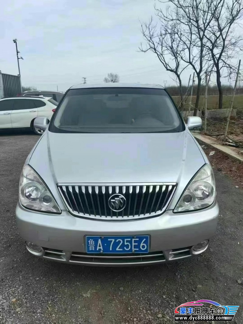 14年别克GL8轿车抵押车出售