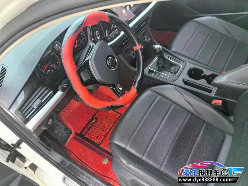 20年大众朗逸轿车抵押车出售