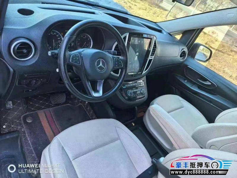 21年奔驰威霆轿车抵押车出售