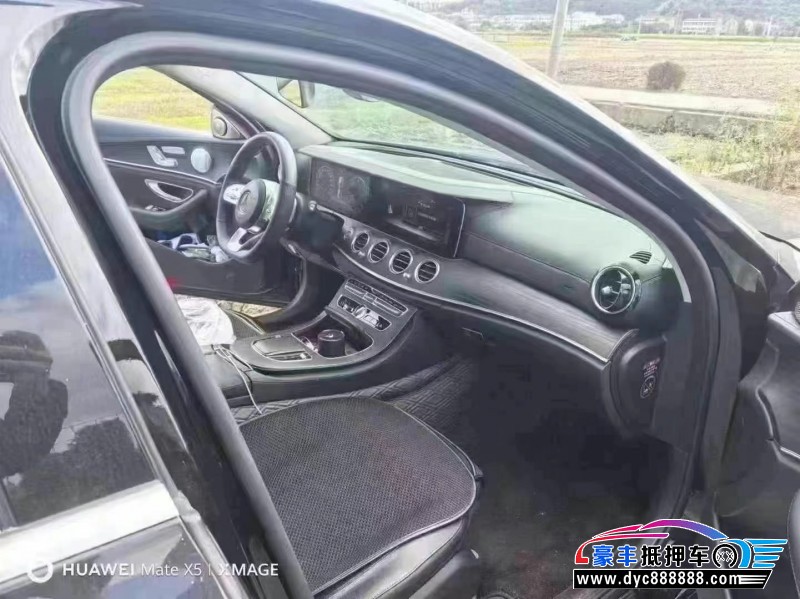 21年奔驰E轿车抵押车出售