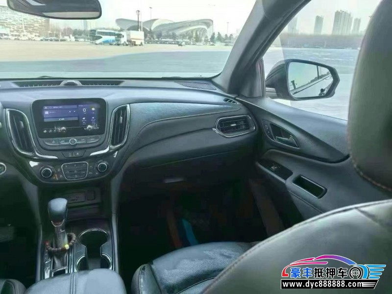 13年路虎神行者2轿车抵押车出售