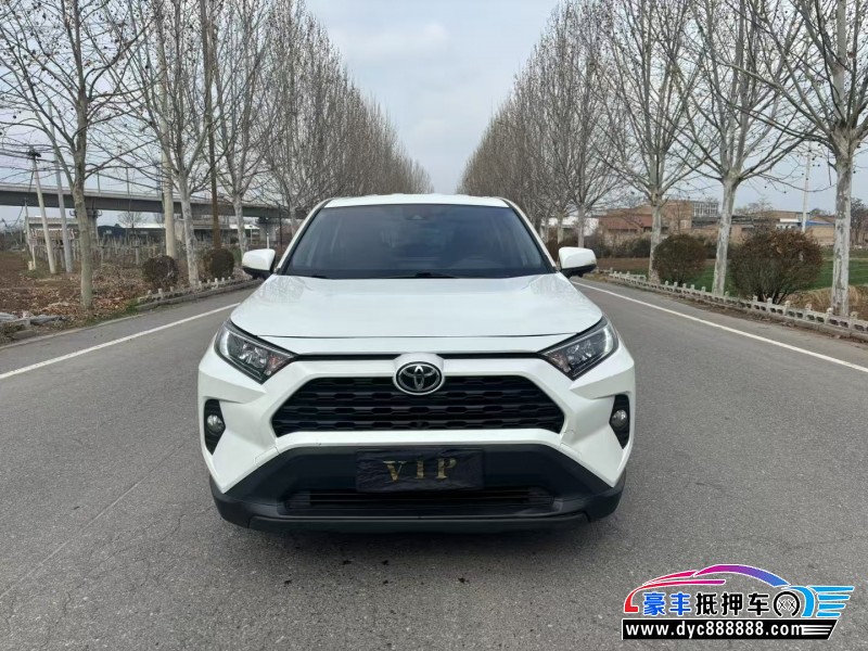 21年丰田RAV4轿车抵押车出售