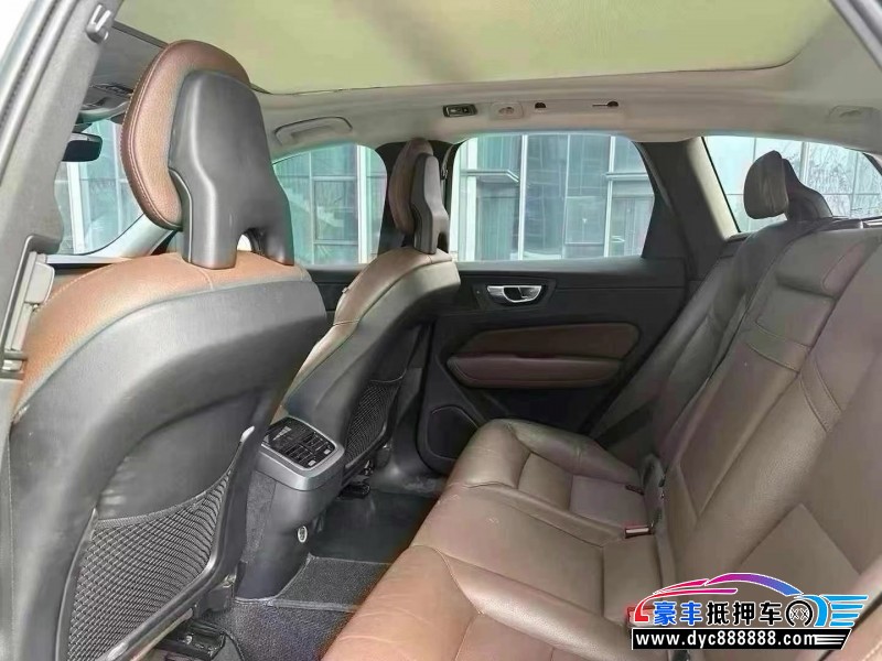 18年沃尔沃XC60轿车抵押车出售