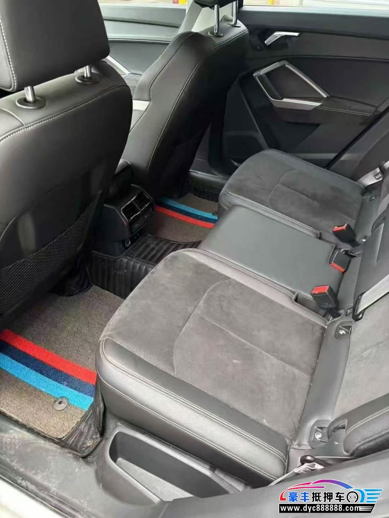 20年奥迪Q3轿车抵押车出售