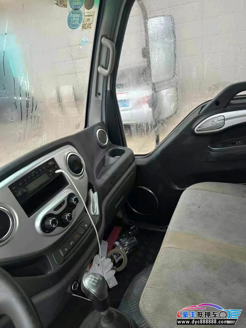 19年江淮骏铃轿车抵押车出售