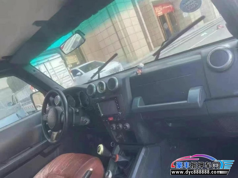 14年北京BJ40轿车抵押车出售