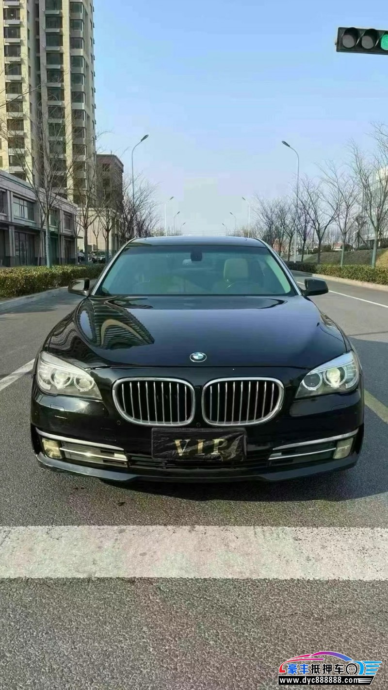 11年宝马7系轿车抵押车出售